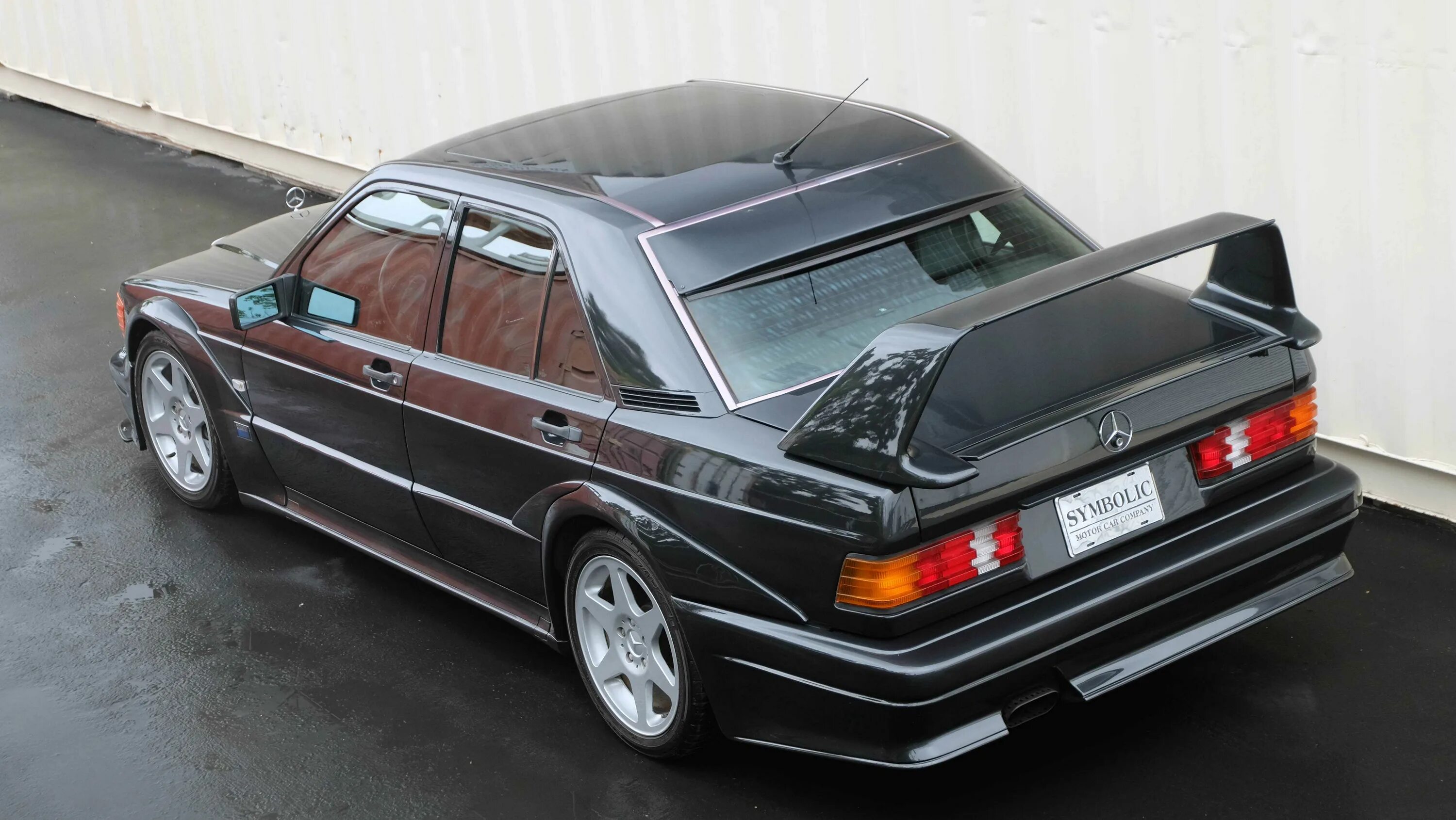 Мерс 124 и 190. Мерседес w124 e190. Мерседес 190 и 124. Mercedes-benz w124. Мерседес 190 w124.