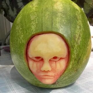 Голова дыня