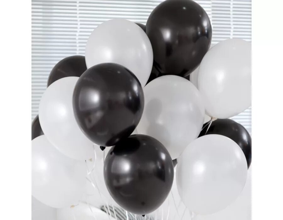 Воздушный шарик. Два белых шарика. Два белых шарика. Два белых шарика. Два белых шарика.