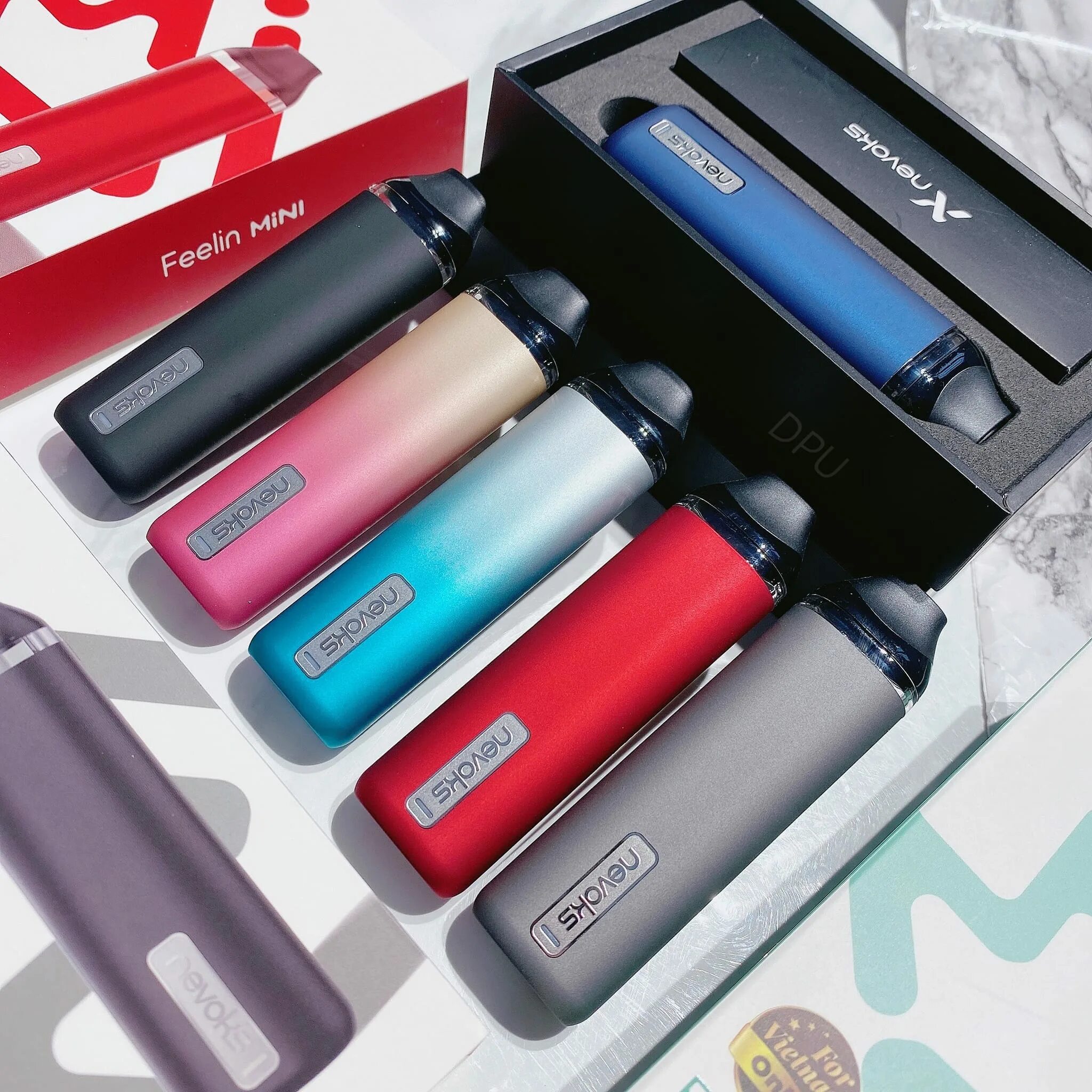 Feelin x купить. Nevoks Feelin Mini 750mah pod Kit. Набор nevoks Feelin Mini 750mah pod. Nevoks Feelin Mini pod Kit. Brusko Feelin Mini, 750 Mah.