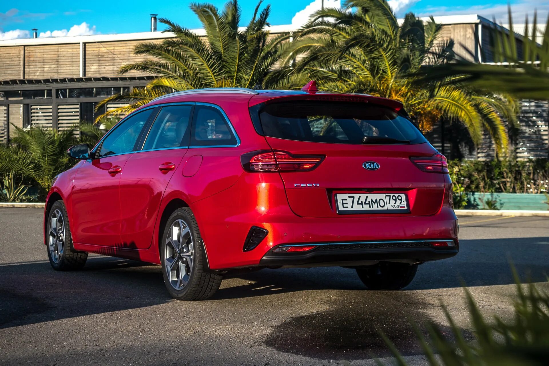 Kia Ceed 2019 универсал. Киа СИД св универсал 2019. Kia Ceed SW 2019 универсал. Kia Ceed универсал 2020. Киа св универсал