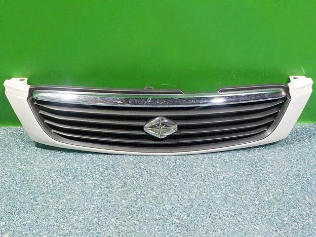 Решетка радиатора тойота корона премио 210. Решетка корона премио. Решётка toyota corona premio. Утеплитель решетки радиатора корона премио. Решетка радиатора тойота корона премио 210 кузов.