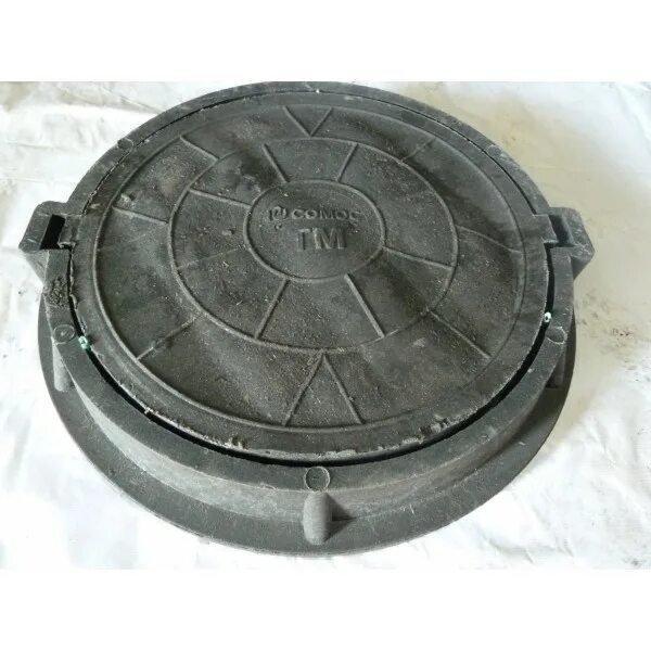 Люк тип тм. Плавающий люк оуэ-см-600. Люк тяжелый магистральный тм д400. Люк тм д400. Люк фланцевый тм d400.