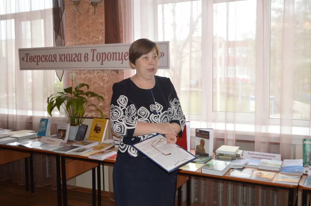 старые здания починки. феликс торопец. феликс торопец. завод мегапласт торопец. мебельный станок.