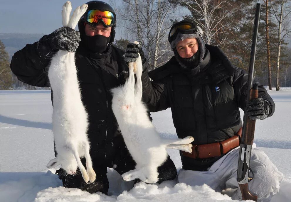 Охота зимнее. Охота зимой. охотник зимой. зимний охотник.