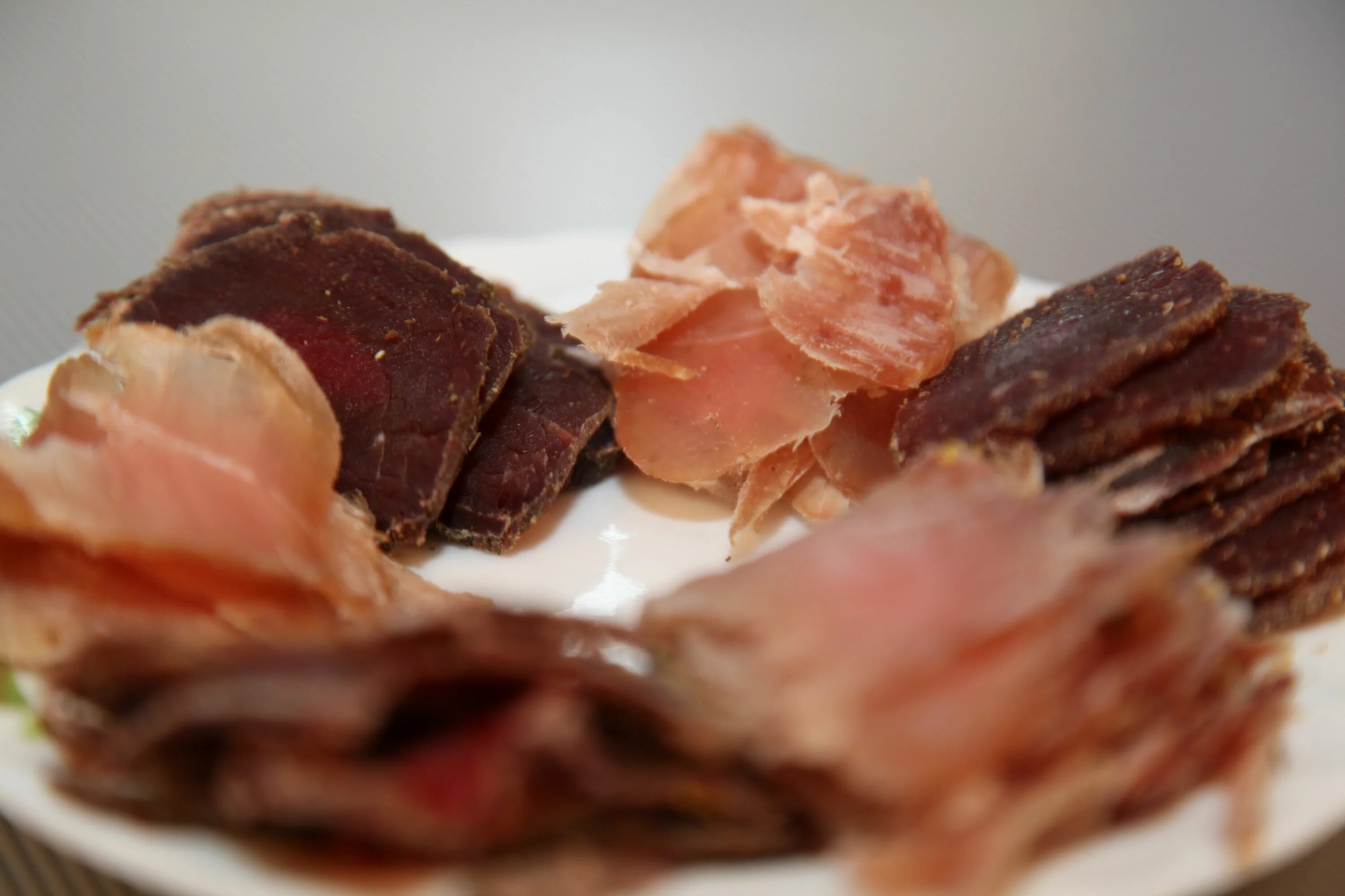 Как сделать сушеное мясо. Вяленое мясо. сушеное мясо. вяленая говядина. сыровяленое мясо.