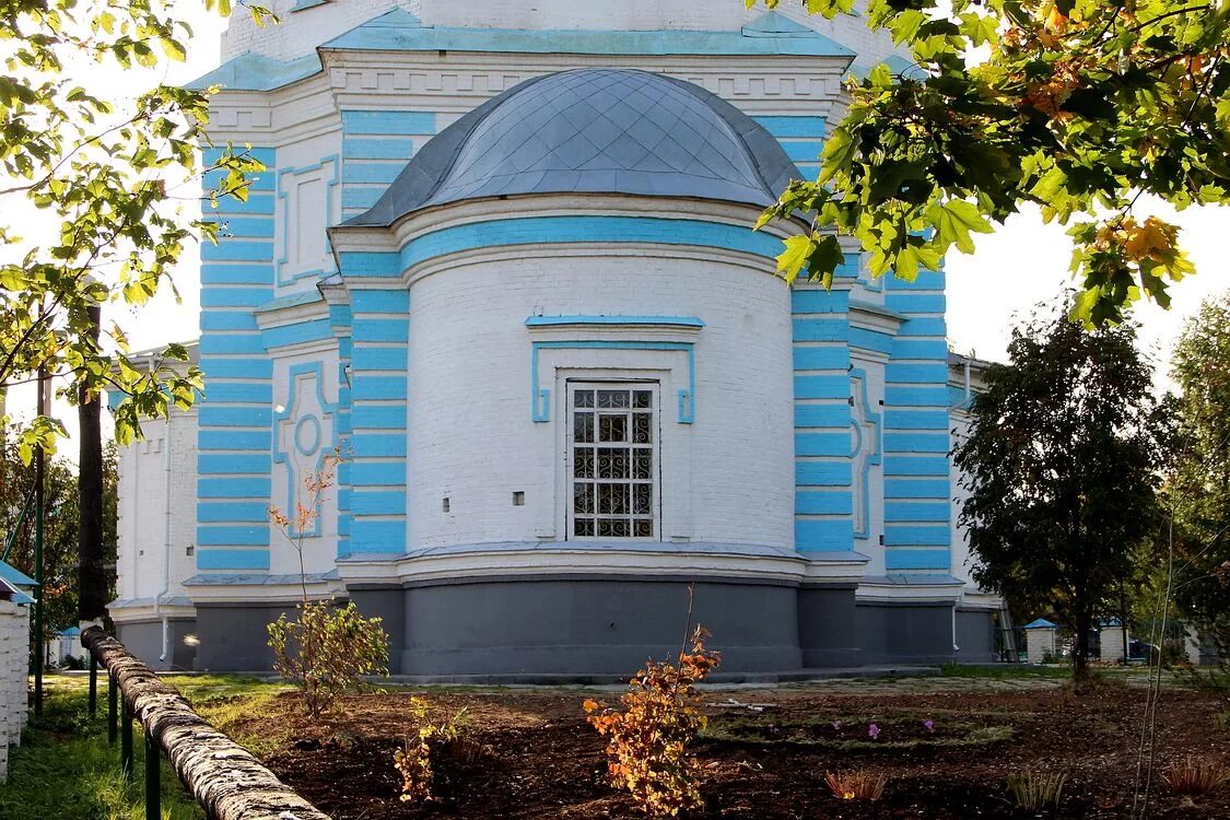 Погода в тоншаево нижегородской области. Тоншаевский храм. Тоншаево Нижегородская. Церковь Тоншаево Нижегородская область. Ошминское Тоншаевский район Нижегородской области.