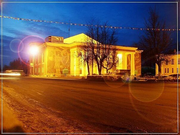 Новогоднее тейково. Тейково центр города. Тейково ивановская область. Памятник горькому тейково. Сити тейково.