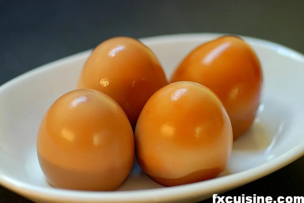 Запеченные яйца. Печеные яйца. Запеченные яйца в скорлупе. Каленые яйца. Запечённые яйца в духовке.