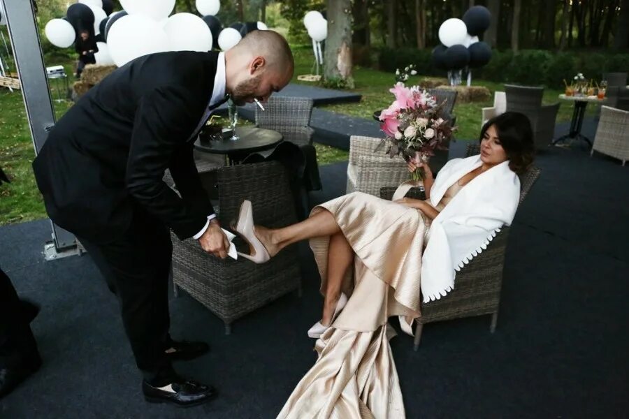 Luxury girl невеста. парень и девушка лакшери. лакшери герл сбежала со свадьбы. лакшери герл сбежала со свадьбы. Luxury girl с фанатами.