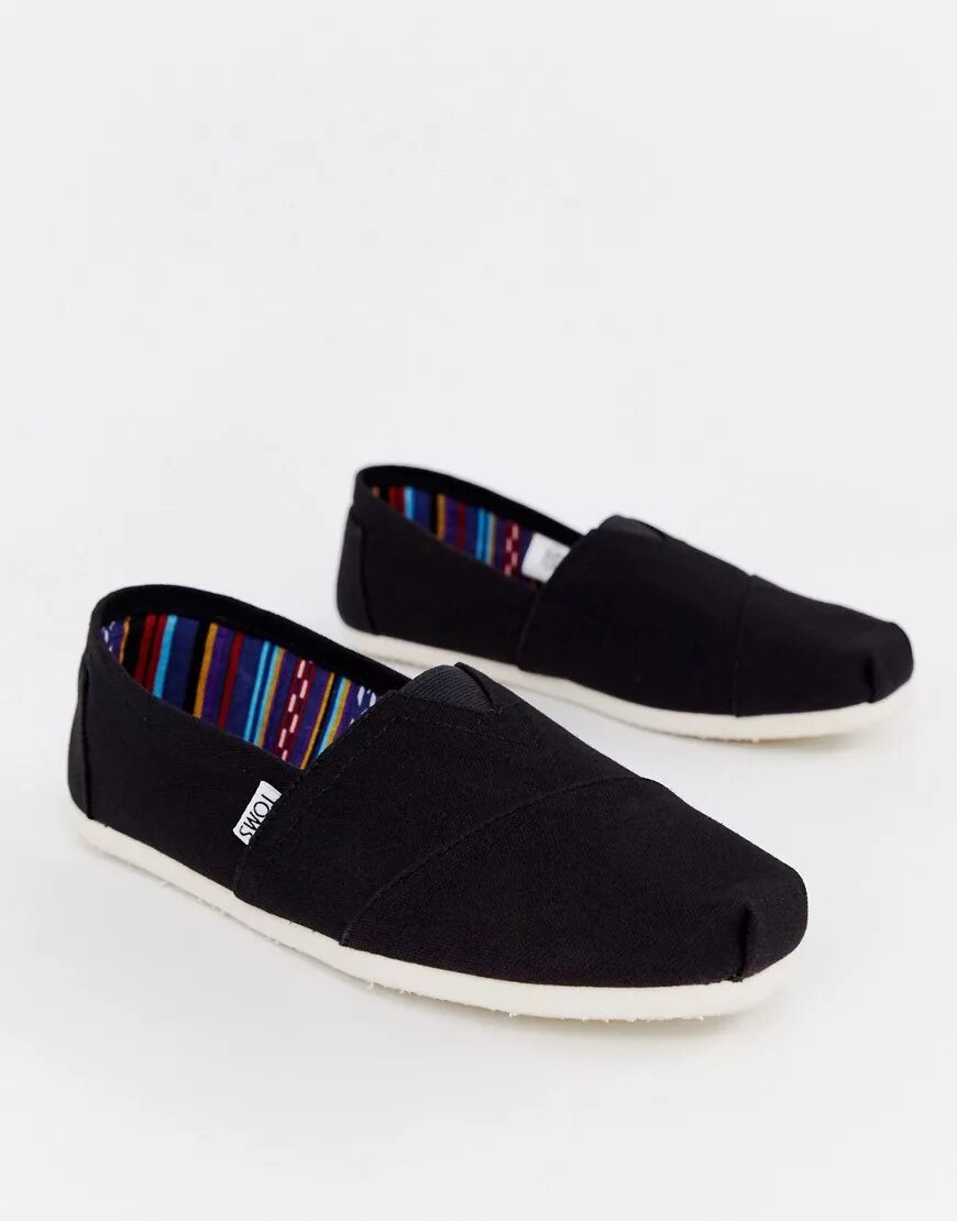 Эспадрильи classic navy canvas синие. Toms shoes story. Toms обувь мужская. Эспадрильи springfield мужские. Мокасины тряпичные.