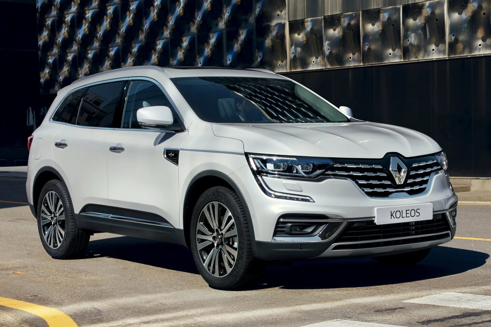 Новое рено 2023. Renault KOLEOS 2020. Новый Рено Колеос 2023. Новый Рено Колеос 2022. Рено KOLEOS 2020.