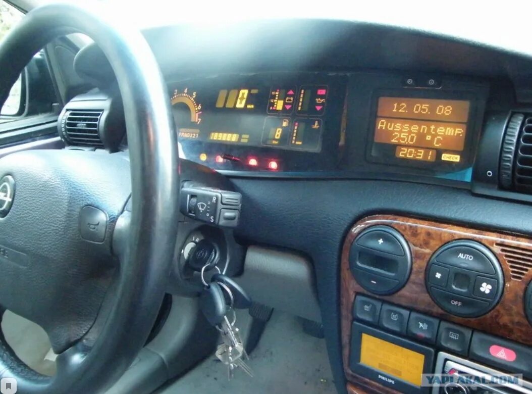 Opel Omega b CD 1994. LCD панель Opel Omega b. Opel Omega b 1994-1999. Opel Omega b 1997 торпеда. Омега б 3.0