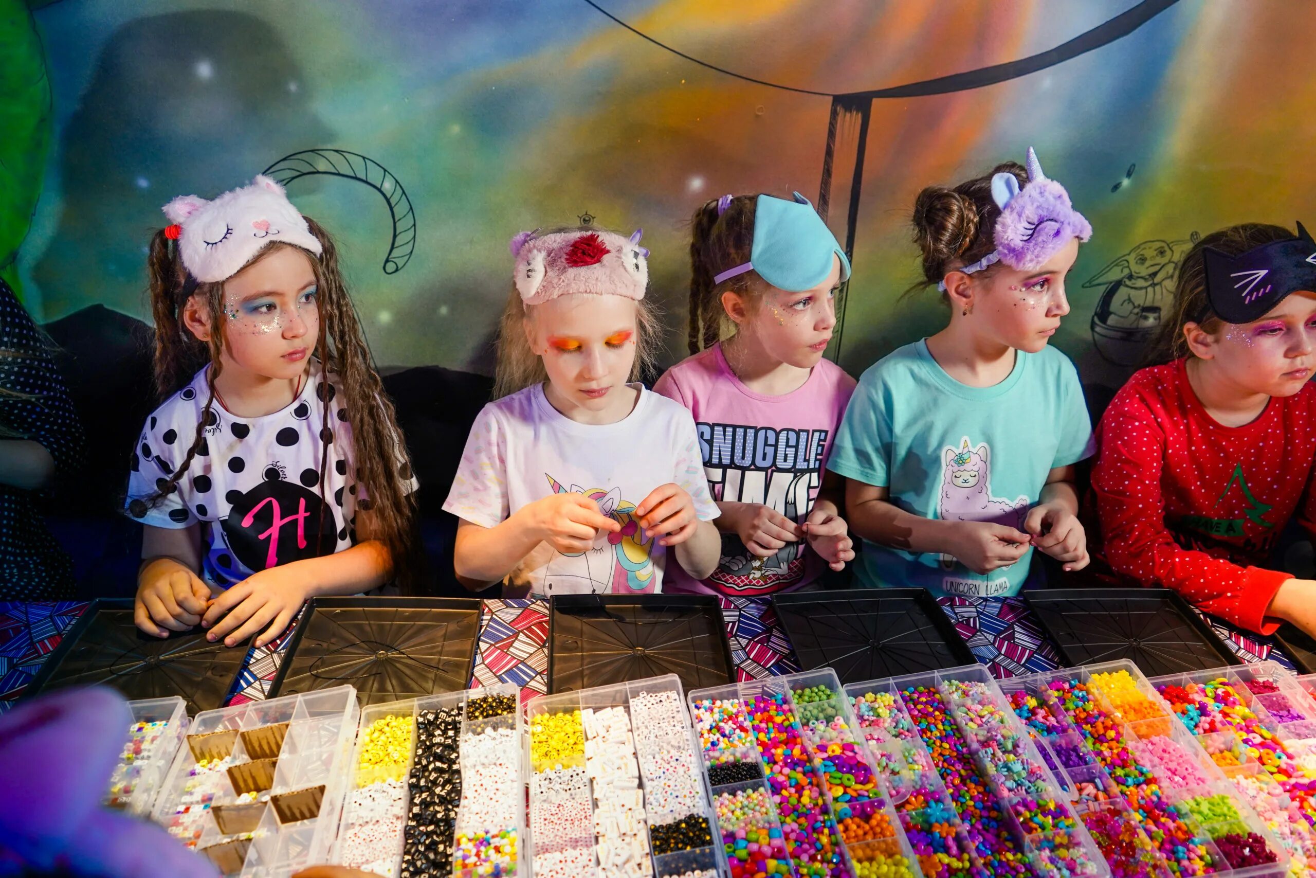 Вечеринка для девочки 8 лет. Тематические вечеринки. Вечеринка для девочки 8 лет. Дракон и пижамная вечеринка игра. Тематика на день рождения.