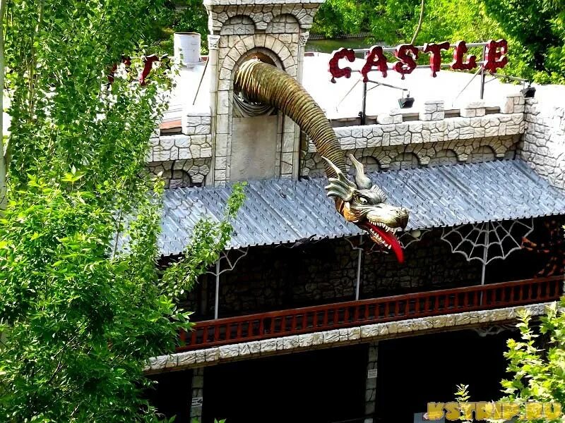 Сходим ташкент. Ташкент лэнд парк. парк ташкент лэнд аттракционы. ташкентленд в ташкенте парк. парк в ташкенте диснейленд.