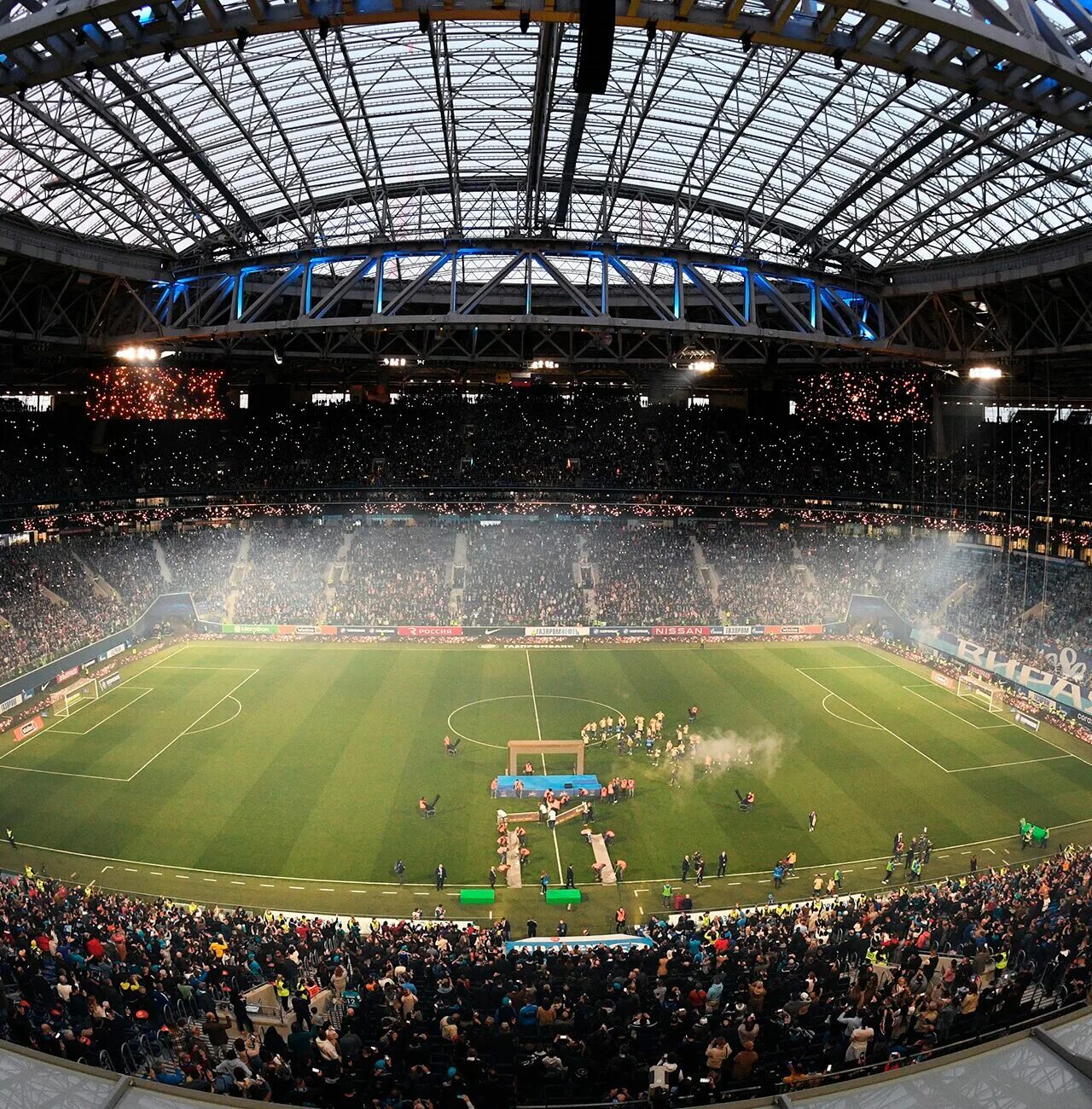 Болельщики на стадионе. Soccer arena. Estadio nacional португалия. Soccer arena. Интер майами стадион.
