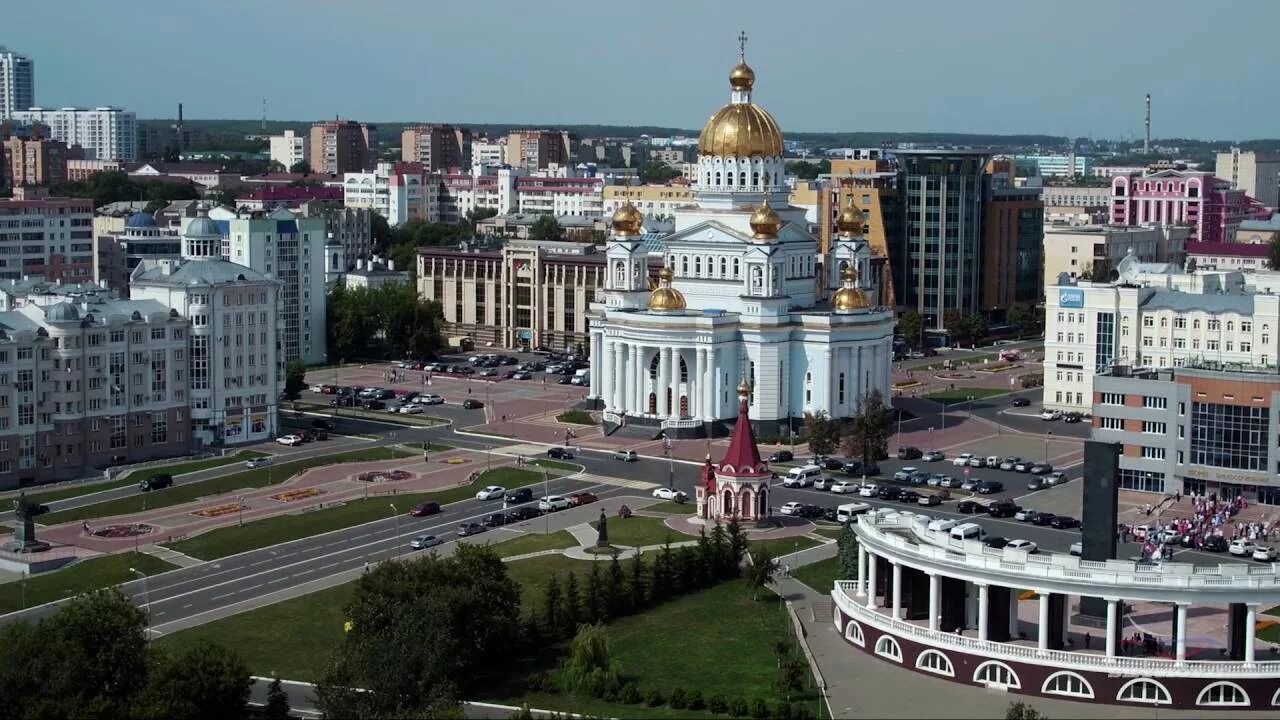 Сколько сегодня в саранске. Республика Мордовия столица Саранск. Город Саранск Республика Мордовия центр. Саранск столица Мордовии достопримечательности.