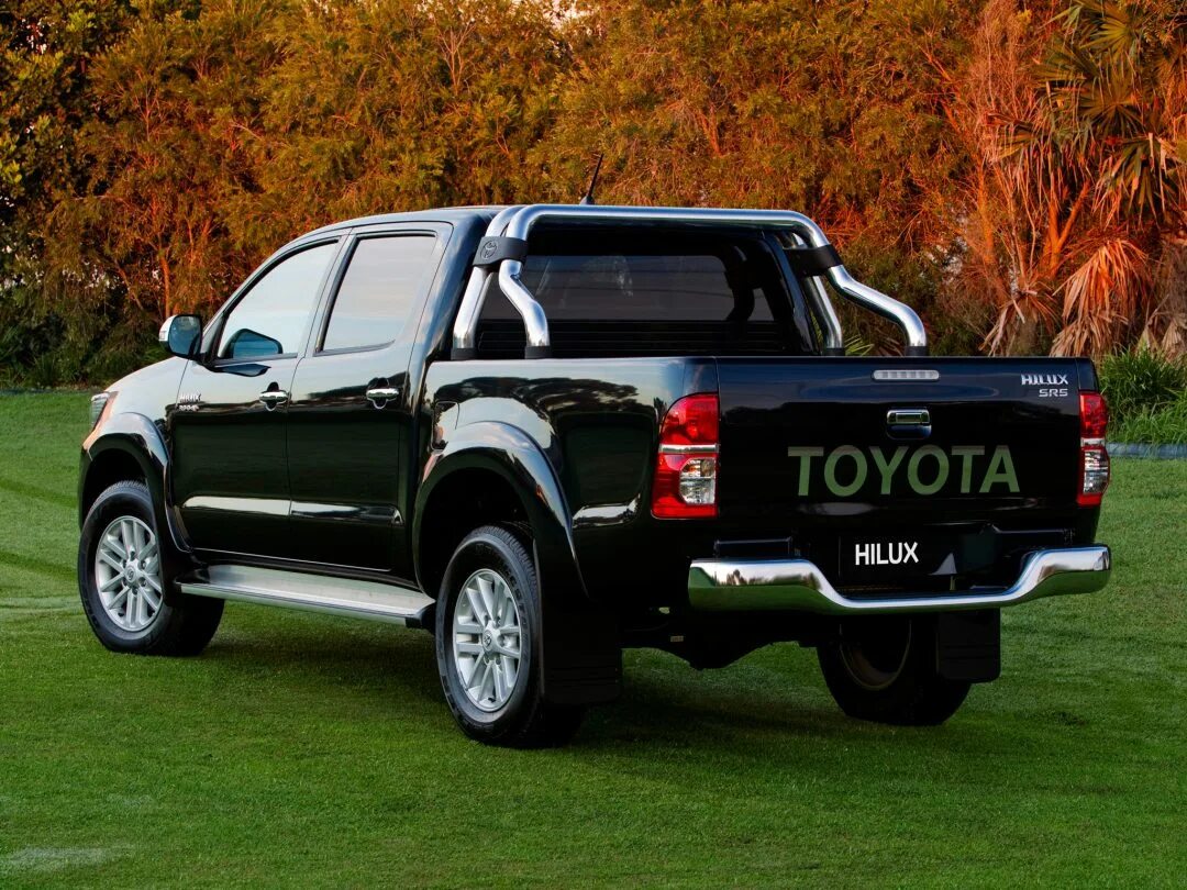 Toyota hilux пикап. Тойота Хайлюкс 2012. Тойота Хайлюкс пикап 2012. Toyota Hilux 4x4 2014. Тойота Хай Лакс 2012.