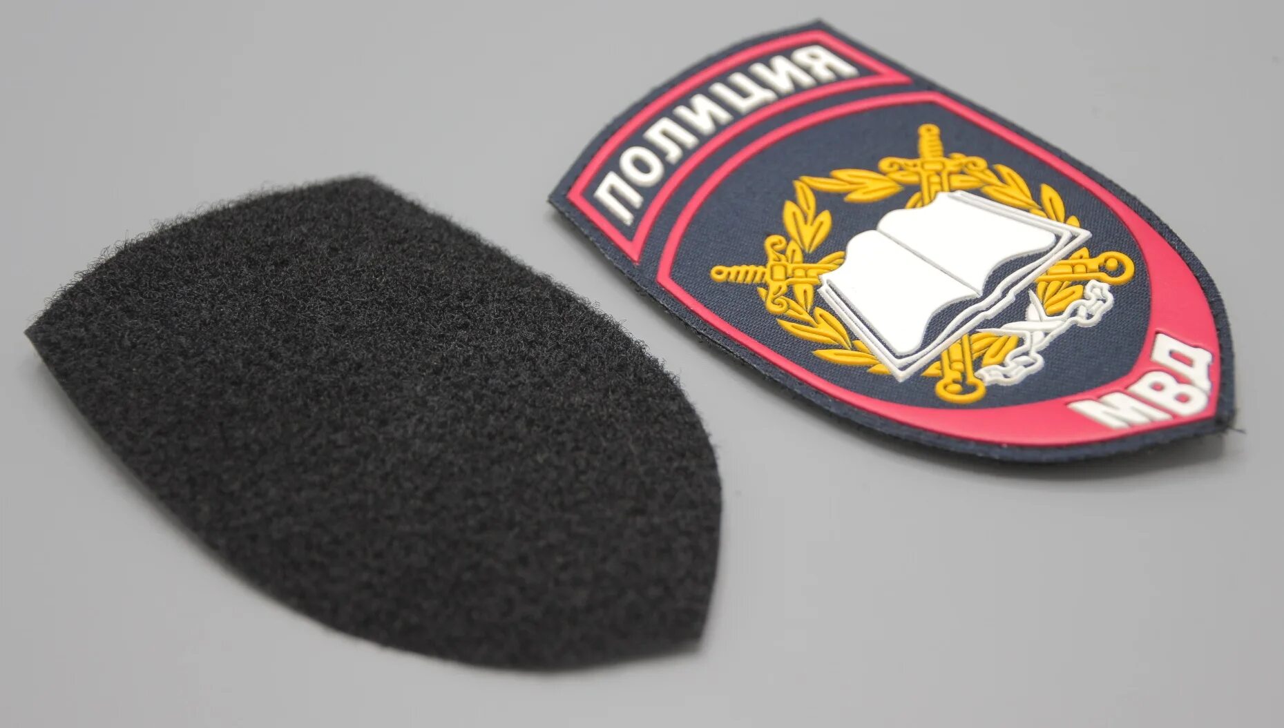 пластизолевые шевроны. пластизолевые шевроны. шеврон росгвардии приволжского округа. шеврон артиллериста вмф. пластизолевые шевроны.
