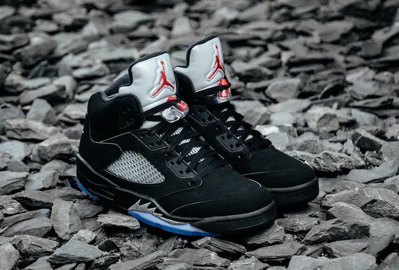 Nike Air Jordan 5. Nike Air Jordan 5 Retro. Nike Air Jordan 5 Black. Air Jordan 5 Black Metallic.