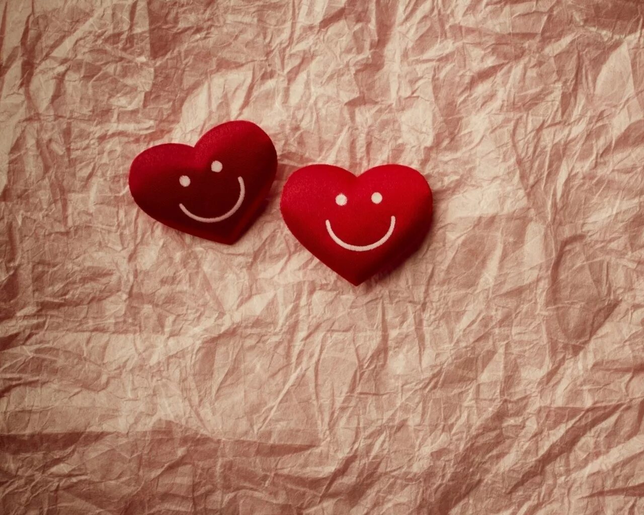 Два сердца две улыбки. Супер сердечко. Сердечки под зонтиком. Сердечко мультяшное. Два сердца две улыбки.