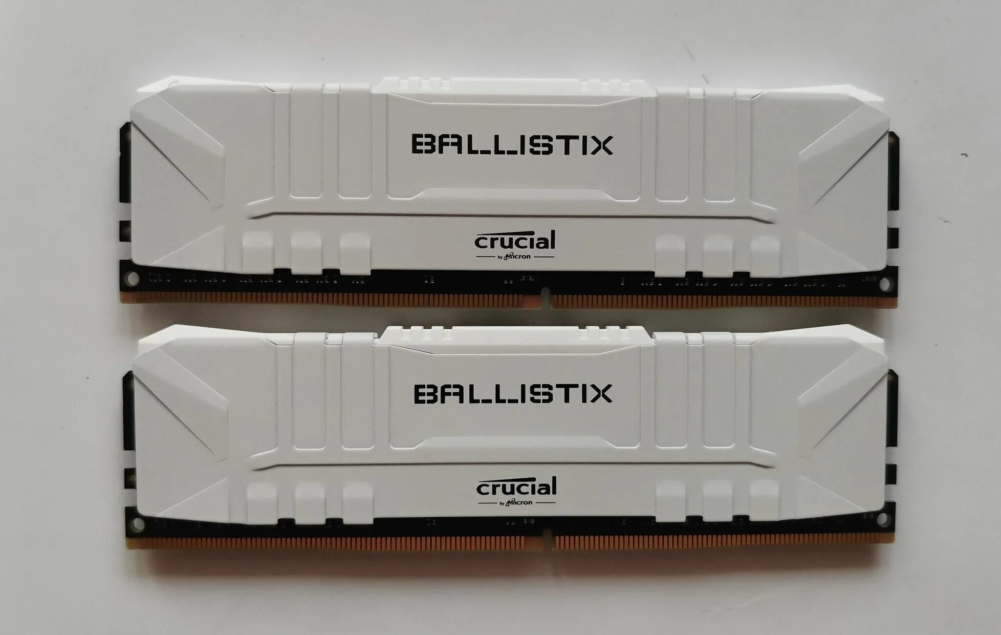 Память crucial ballistix ddr4. Crucial Ballistix ddr4 2x16gb. Оперативная память crucial Ballistix ddr4 2x8gb. Crucial Ballistix 2x8gb 3200mhz. Crucial ddr4 16gb 2666mhz.