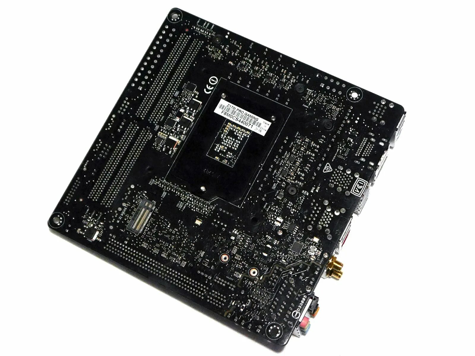 Asus z170i pro gaming. ASUS z170i. Z170i Pro Gaming. ASUS z170i Gaming. Материнская плата ASUS z170i Pro Gaming.