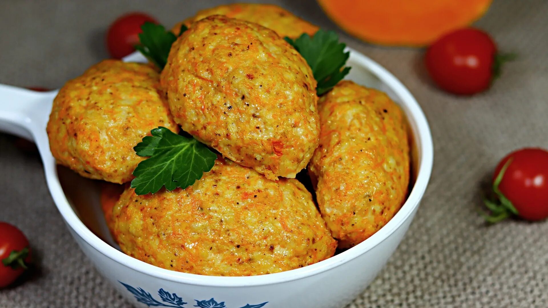 Котлеты из тыквы рецепты быстро и вкусно. Куриные котлеты с тыквой. тыквенно куриные котлеты. котлеты курица тыква. моя котлетка.