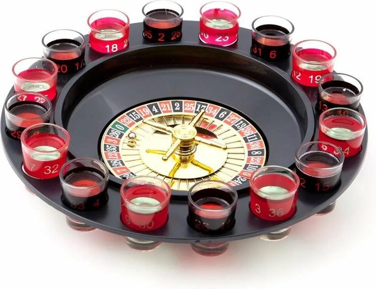 Бак шот рулетка. Рулетка drinking Roulette Set. Сувенирный стол Рулетка. Игра Рулетка с пивными бокалами.