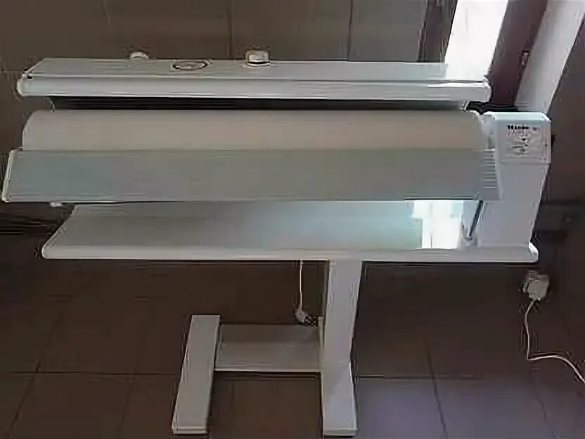 Гладильный каток miele. Гладильный каток miele. Гладильная машина miele b 995 d. Гладилтный каток для минипрачек. Гладильный каток miele b 995 d.