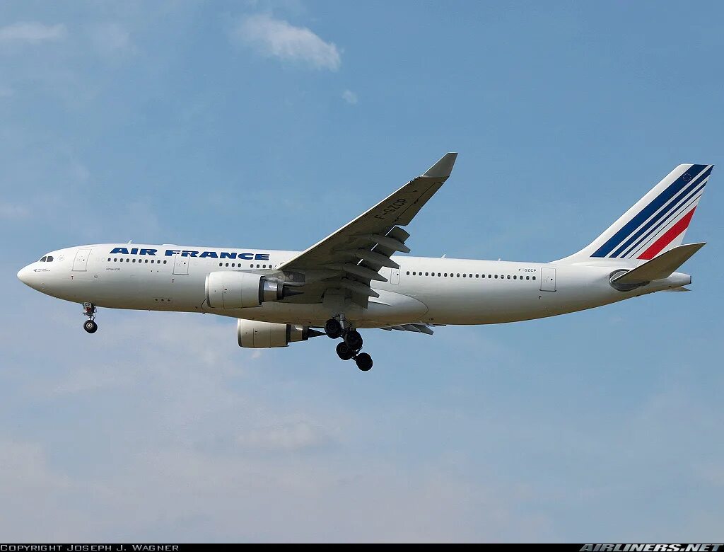 330 тема. Air france a330. airbus a330-203. самолёт a330 air france. a330 air france катастрофа.