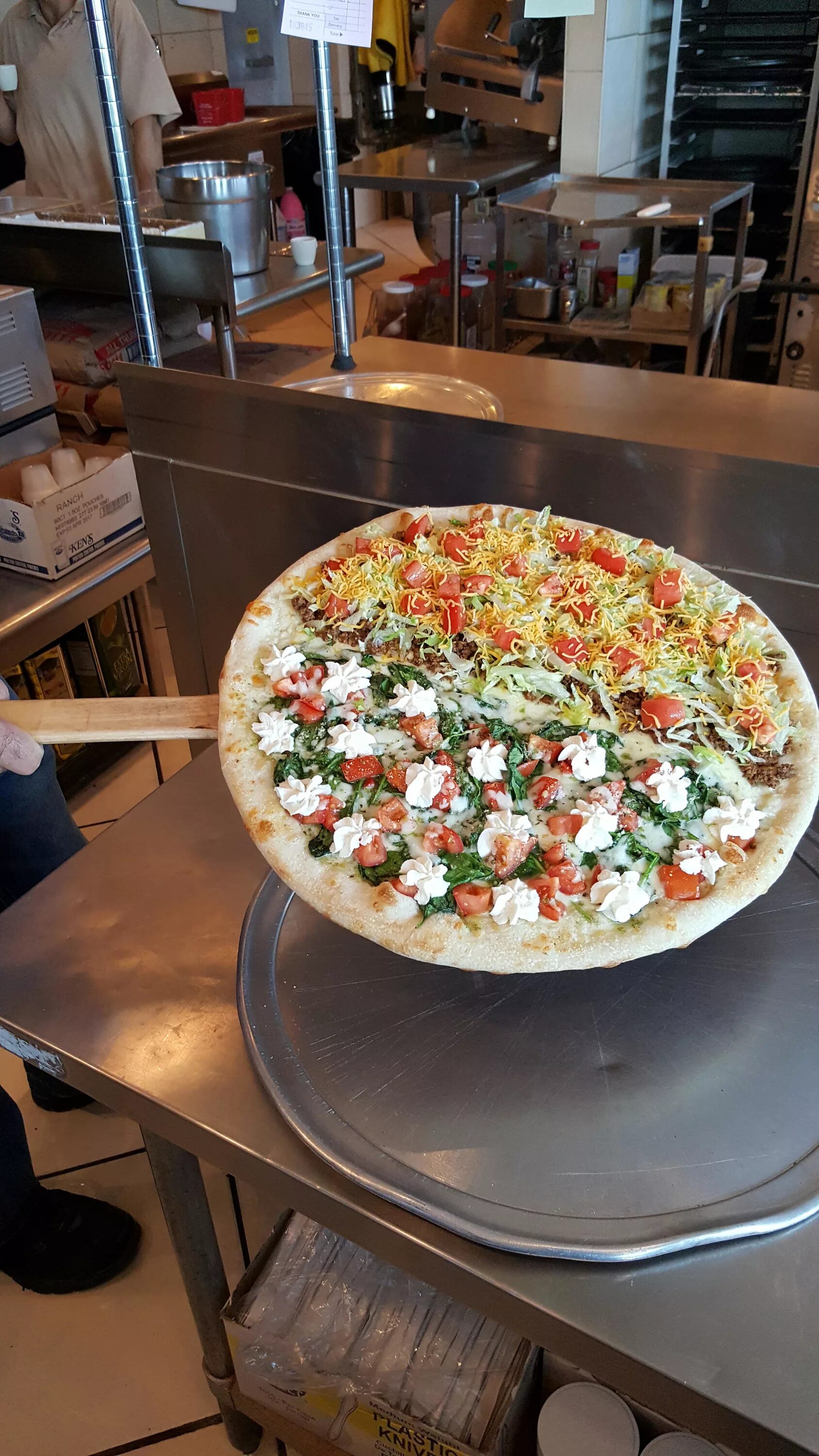 пиццерия на кремлевской казань бруклин. бруклин пицца казань кремлевская. бруклин москва пиццерия. пиццерия бруклин казань. пицца бруклин бруклин пицца.