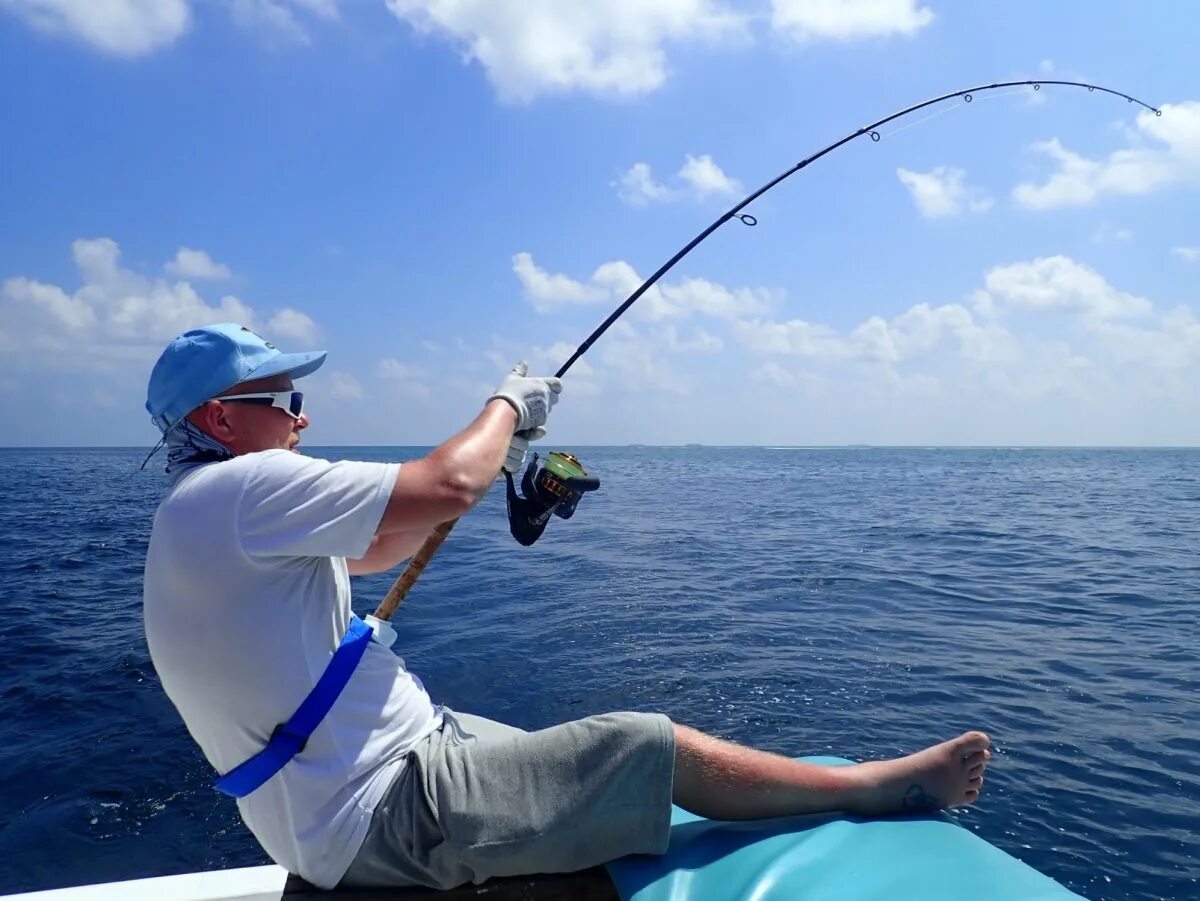 Vip fishing. Рыбалка в сочи. Рыбалка витязево. Морская рыбалка в сочи на яхте. Vip fishing.