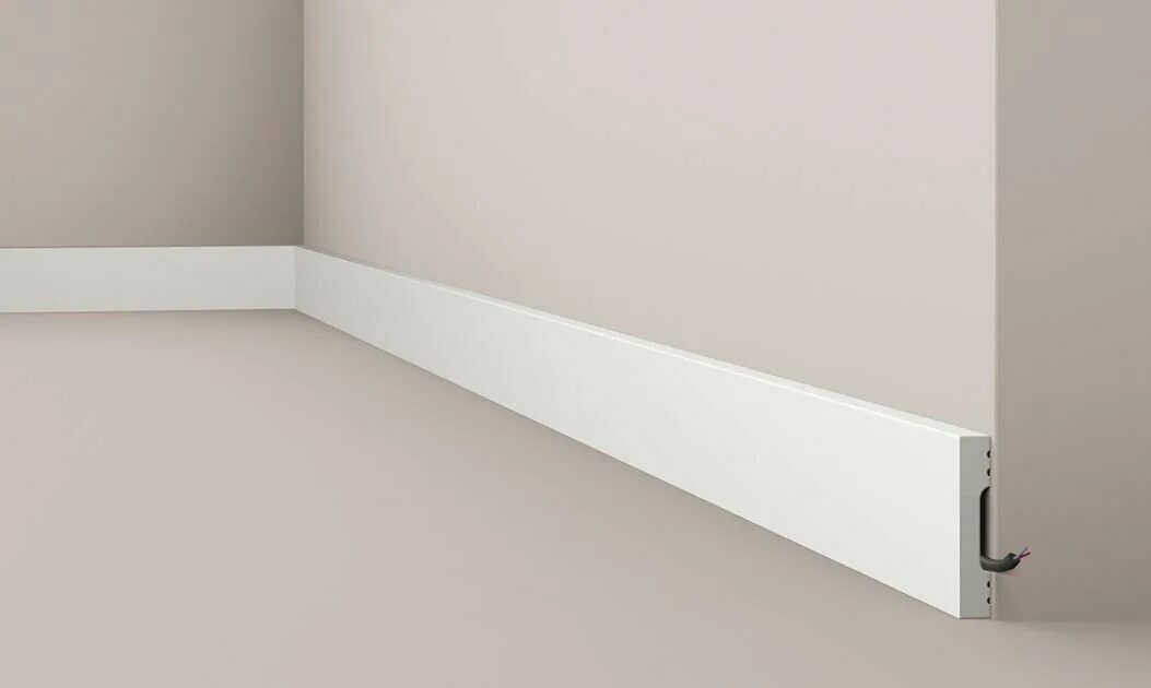 плинтус hiwood b126. плинтус напольный decomaster d235 80х2000 мм. плинтус напольный полистирол. плинтус hiwood b140. плинтус 1.