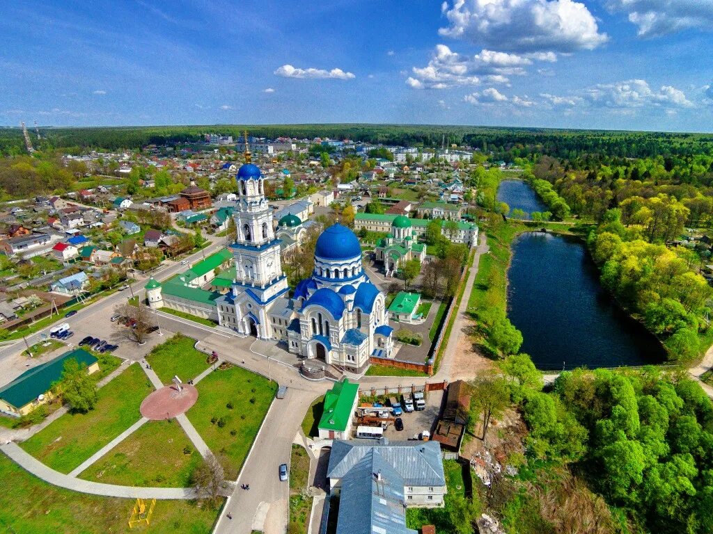 собор льва толстого калуга. село лев толстой калужская область. калужская свято-тихонова пустынь. калужская область дзержинский район село льва толстого. тихонова пустынь калужская область.
