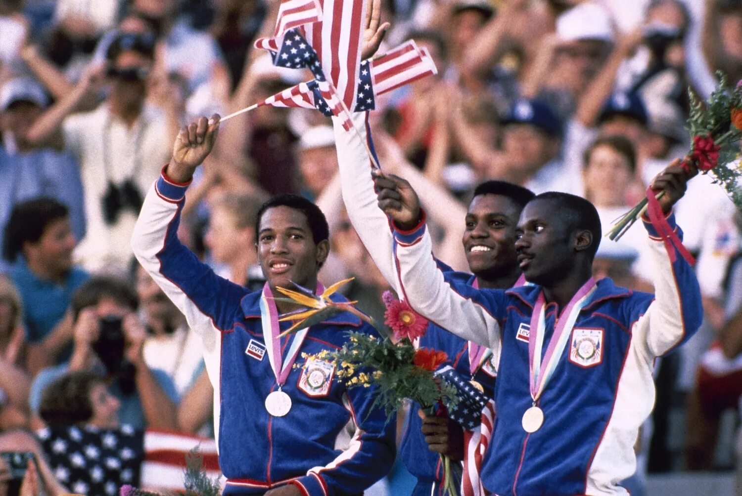 ОИ 1984. Los Angeles 1984. Olympic 1984. Лос Анджелес 1984 талисман.