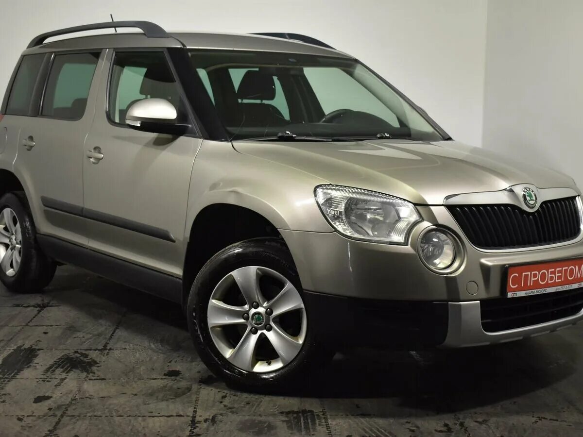 Шкода йети 2012 год. Skoda Yeti 2012. Skoda Yeti 1.2. Skoda Yeti 1.2 2012. Шкода етти 2008.