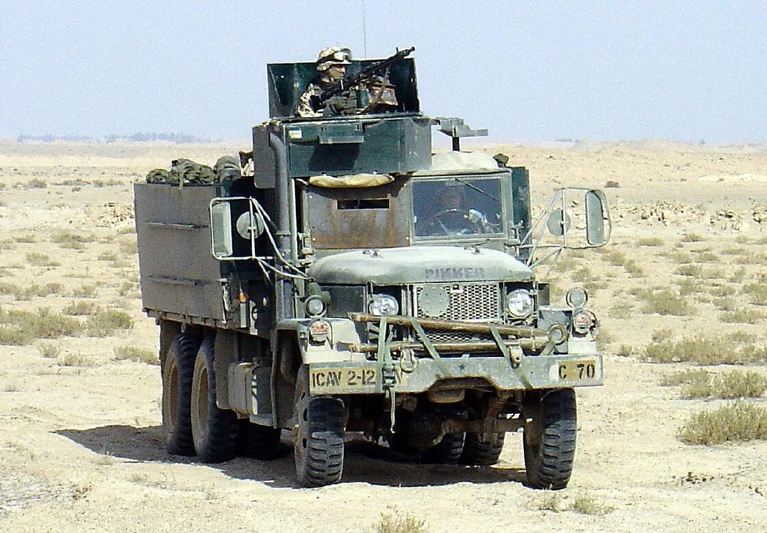 где м 35. грузовик reo m-35. армейский грузовик сша м35. инфинити м35 elite, 2006. американский грузовик m35 двухосный.