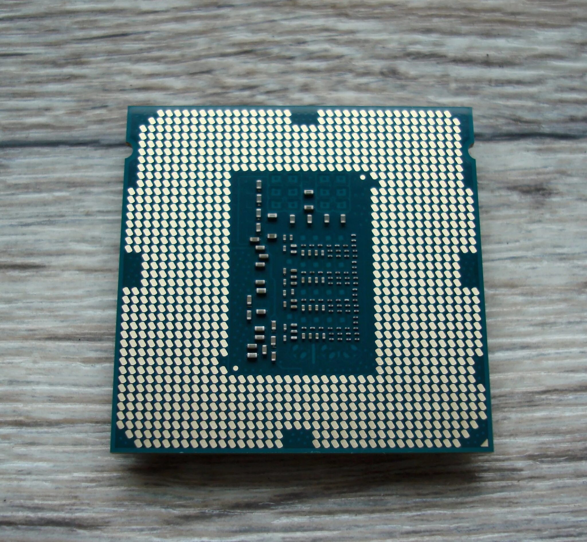 Интел 4460. Процессор Intel Core i5-4460. Intel i5 4460. I5 4460 сокет. I5-4460 ddr4.