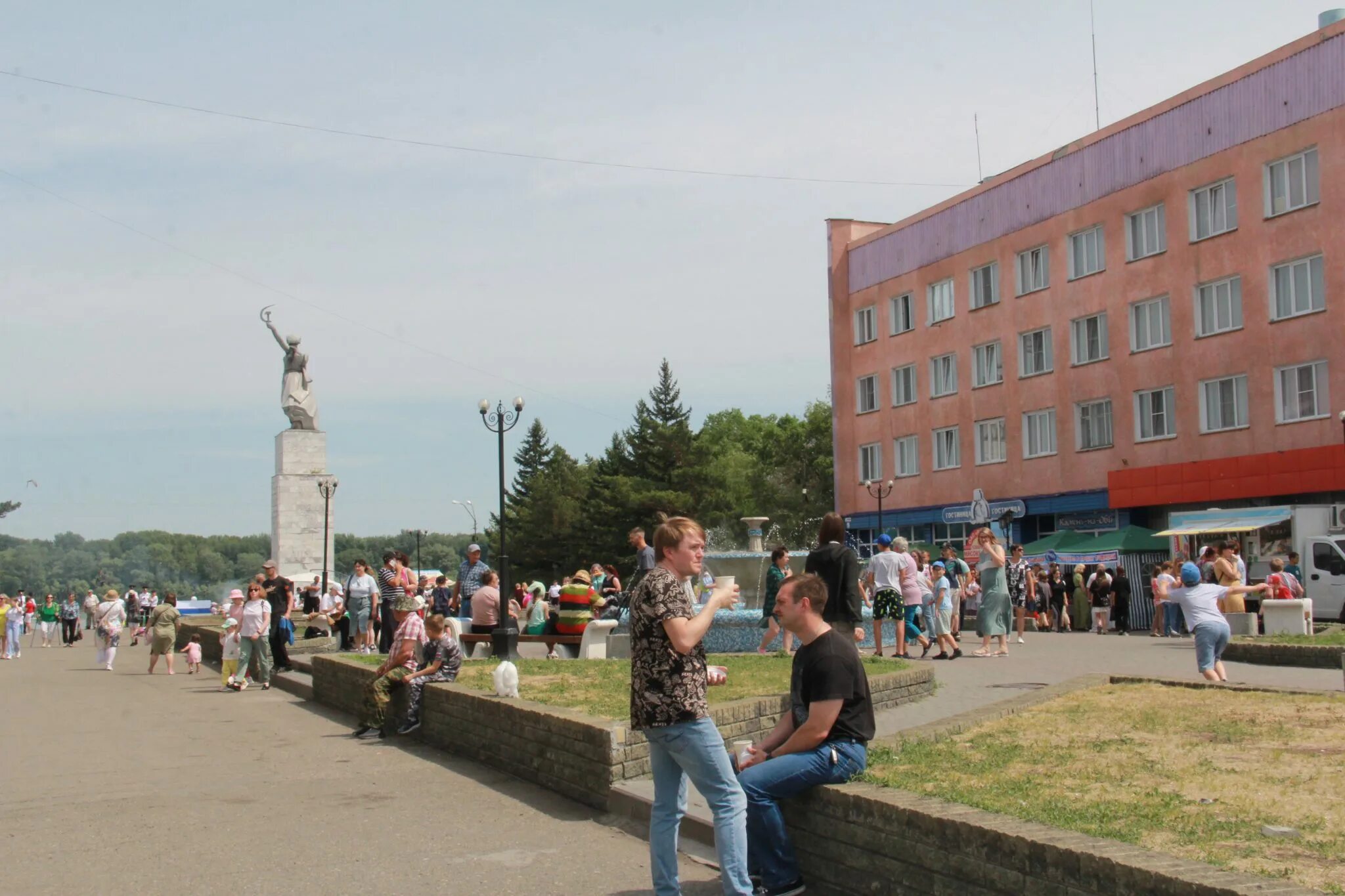 Новости камень на оби сегодня. Камень на Оби достопримечательности города. Достопримечательности камень на Оби Алтайский край. Камень на Оби население. Камень на Оби металлозавод.