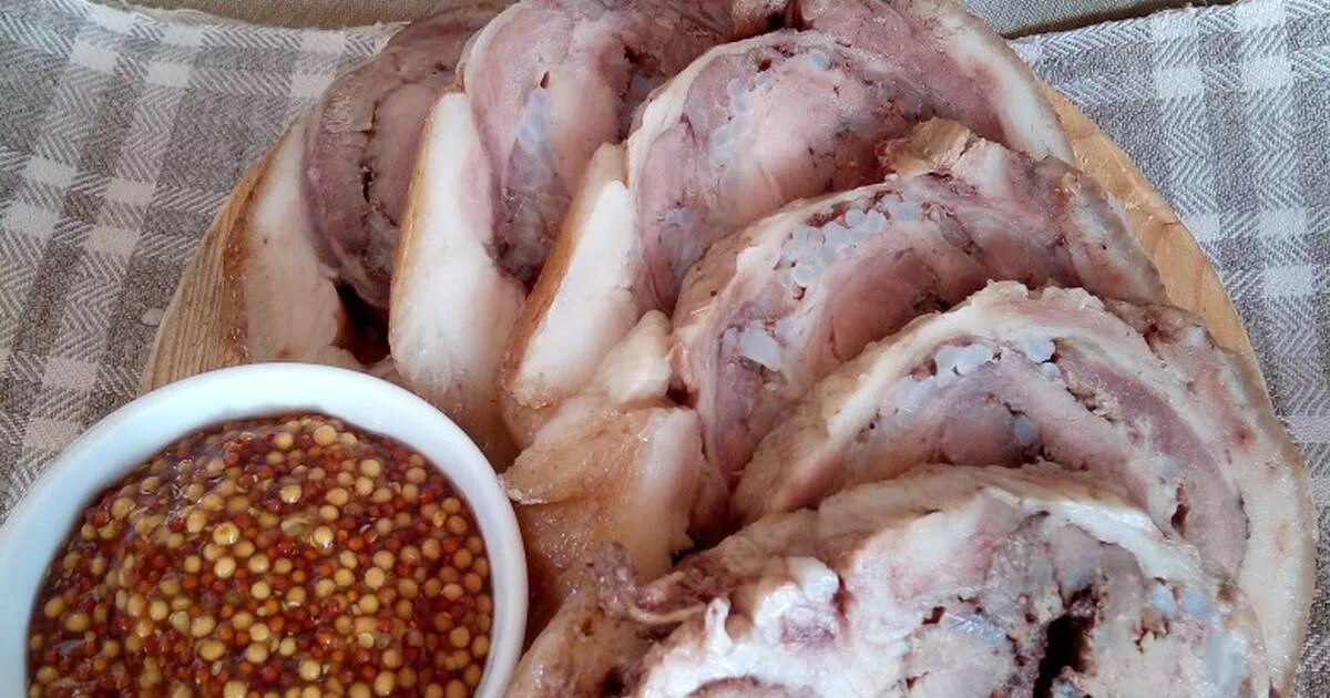 Рулька на праздничный стол. Свиная рулька по баварски. Приготовить рульку свиную вареную. Рулька свиная нарезная. Приготовление рульки свиной.