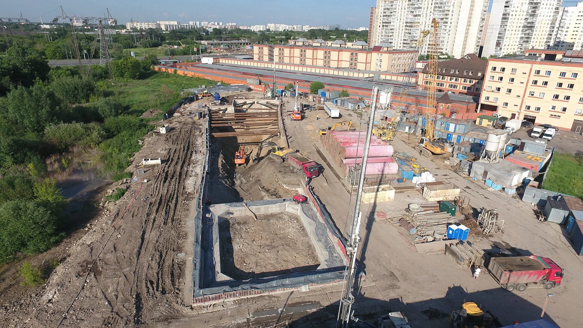 Косино-ухтомский. Школа 2031 косино в 2020 год. Тц город новоухтомское шоссе 2а. Косино москва. Косино-реутов.