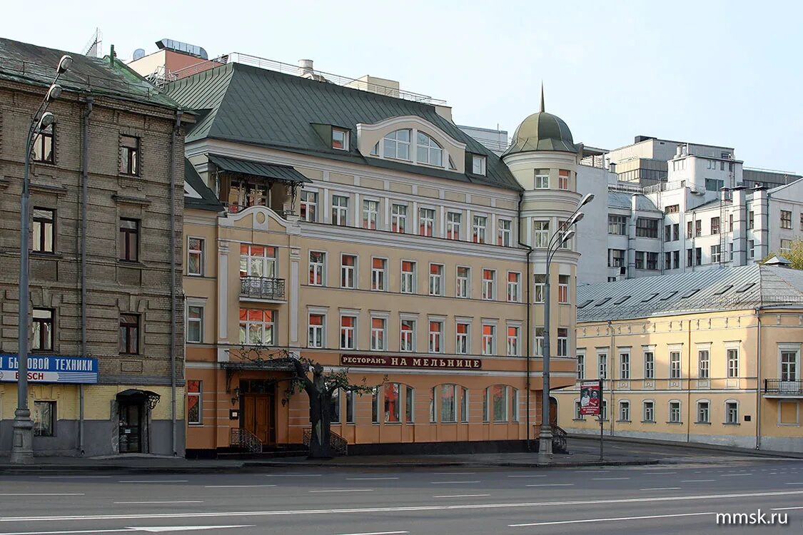 Москва, Садовая-Спасская улица, 24. Садовая-Спасская ул., 24. Мясницкая улица 50. Мясницкая /1 Садовая.