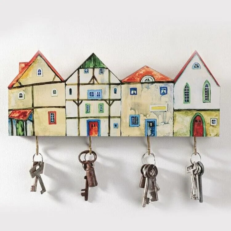 Ключница из глины. Ключница из картона. Ключница из дерева своими руками. Ключница своими руками мастер классы. Ключница настенная "домики".