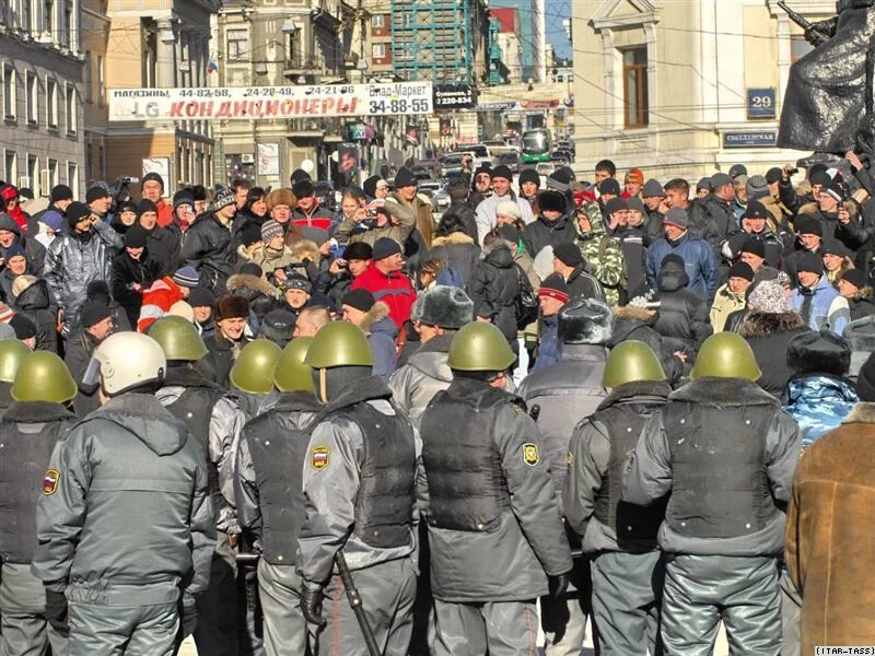 Политики экстремисты. Политический терроризм. Экстремистские организации. Политический экстремизм. Экстремисты в москве