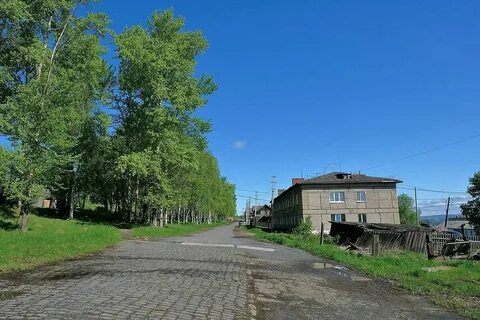 Гора теплая домики
