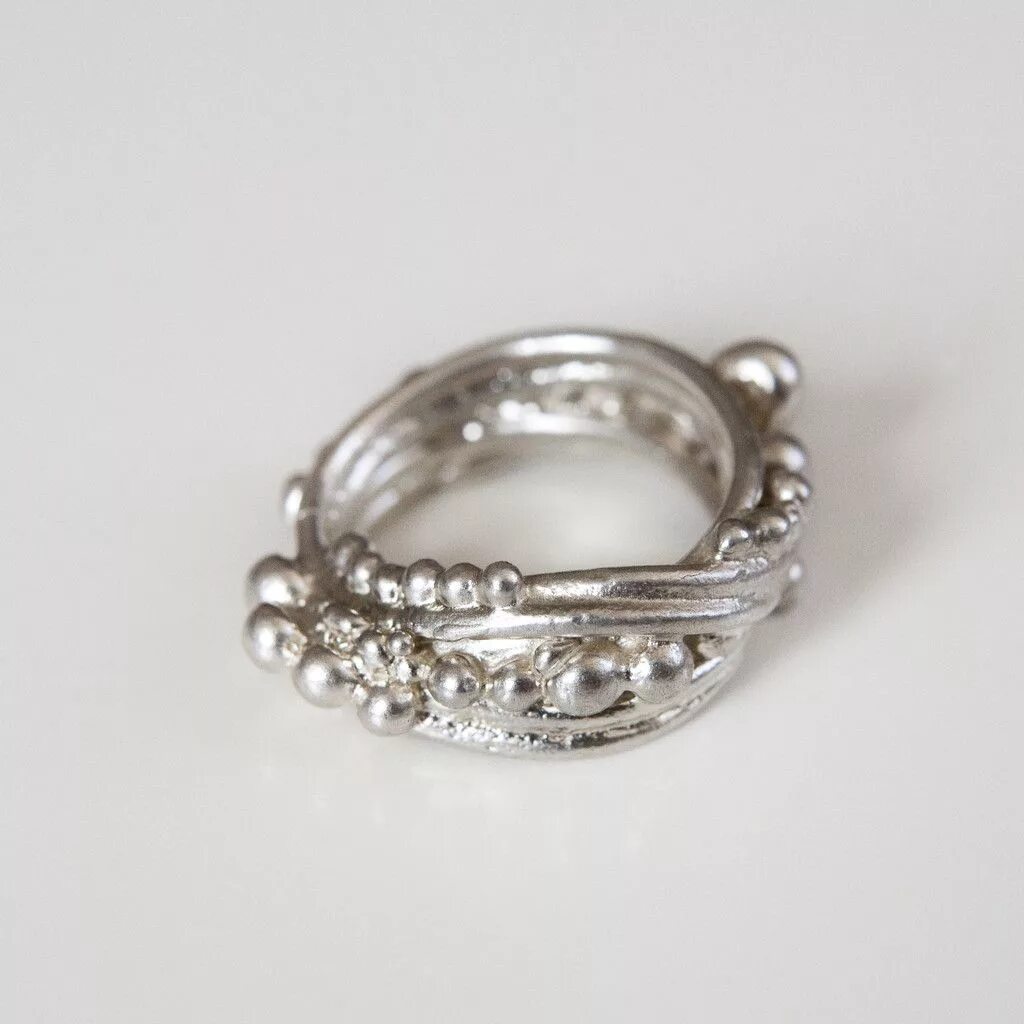 Silver wire. Плетеные кольца из проволоки. Кольцо проволока серебро. Кольцо проволока серебро. Кольцо david yurman 925.