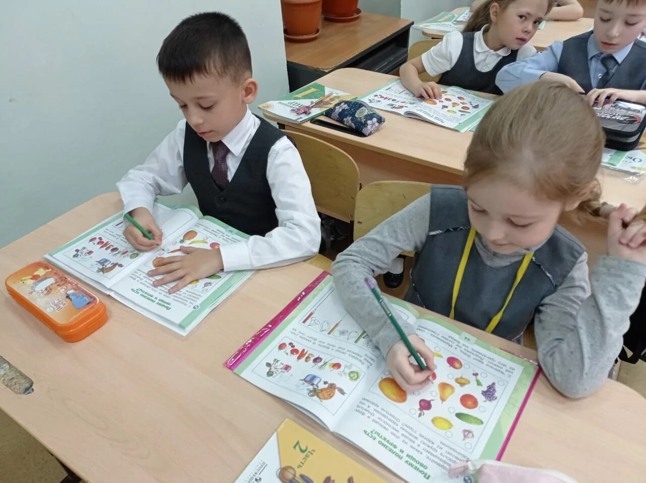 Переход на 5 дневную учебную неделю. Урок школа классный час. Неделя школьного питания 2022. Первая учебная неделя в школе. Последняя неделя в школе.
