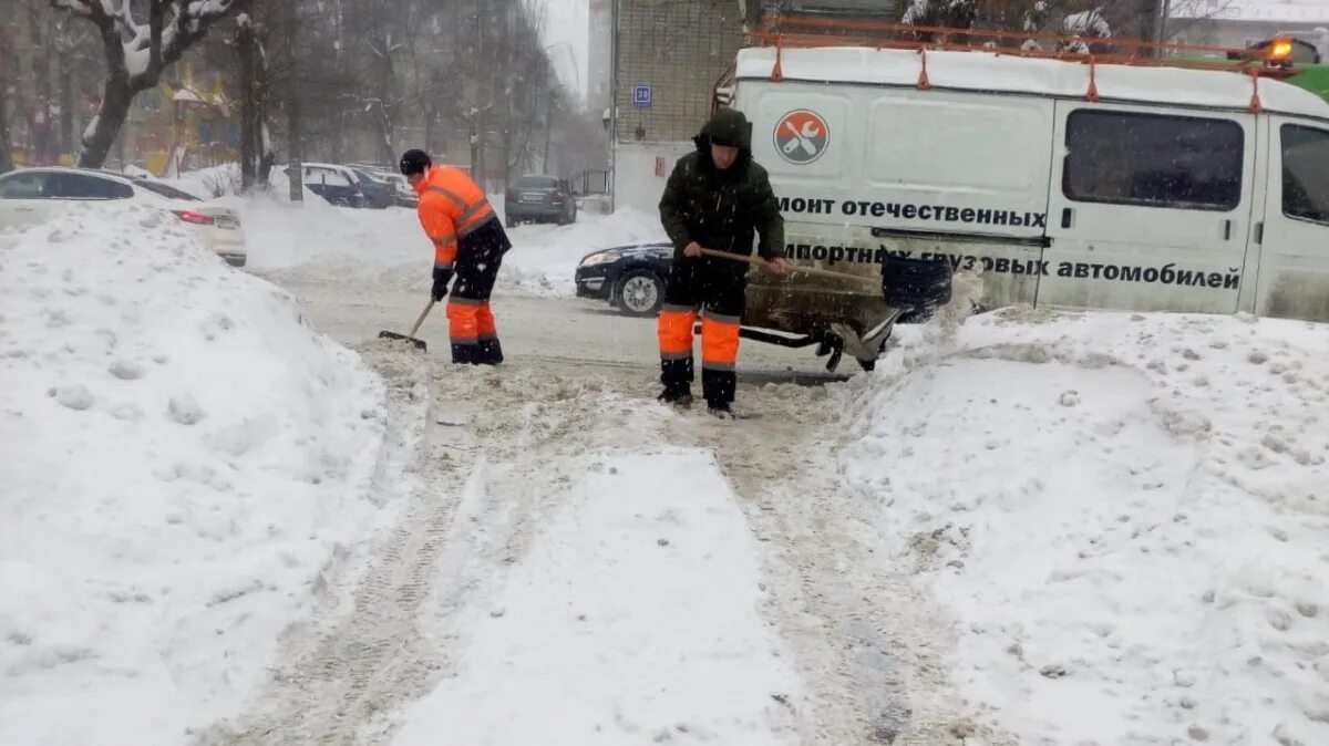 Холодная вода киров. Авария на водопроводных сетях. Минск порыв водопровода.