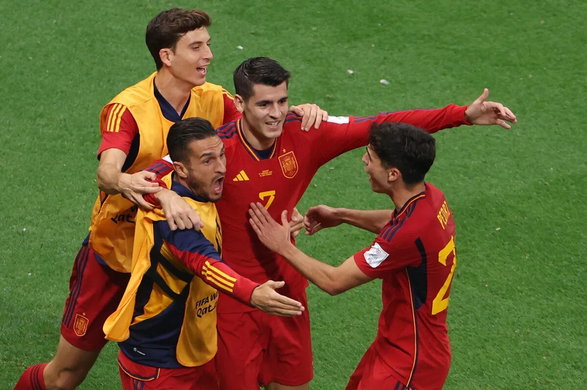 Футбол испания 2019. Сборная Испании 2022. Игроки Испании 2022. Германия Испания футбол. Игроки сборной Испании по футболу 2022.